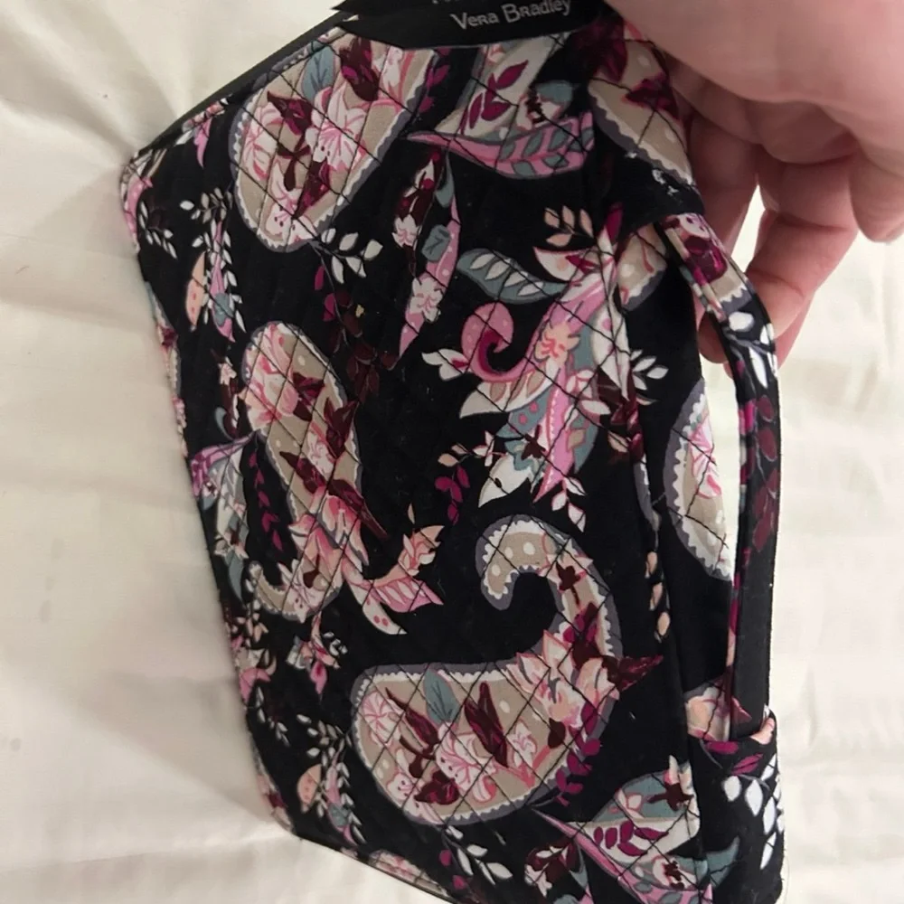 NWOT Vera Bradley Tablet Case in botanical paisley